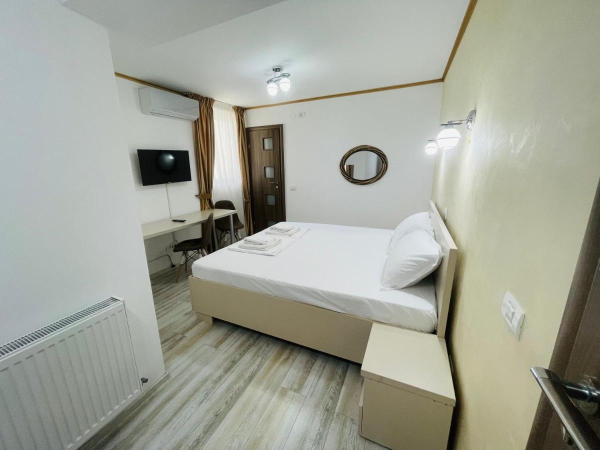 Hotel Marina Srl Bukareszt Zewnętrze zdjęcie