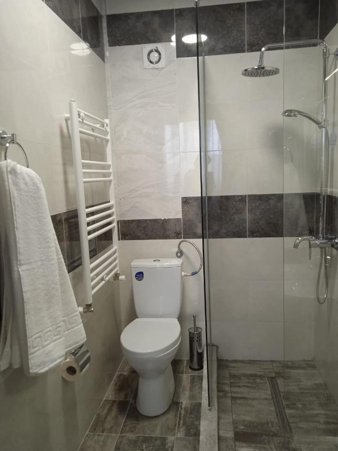 Hotel Marina Srl Bukareszt Zewnętrze zdjęcie