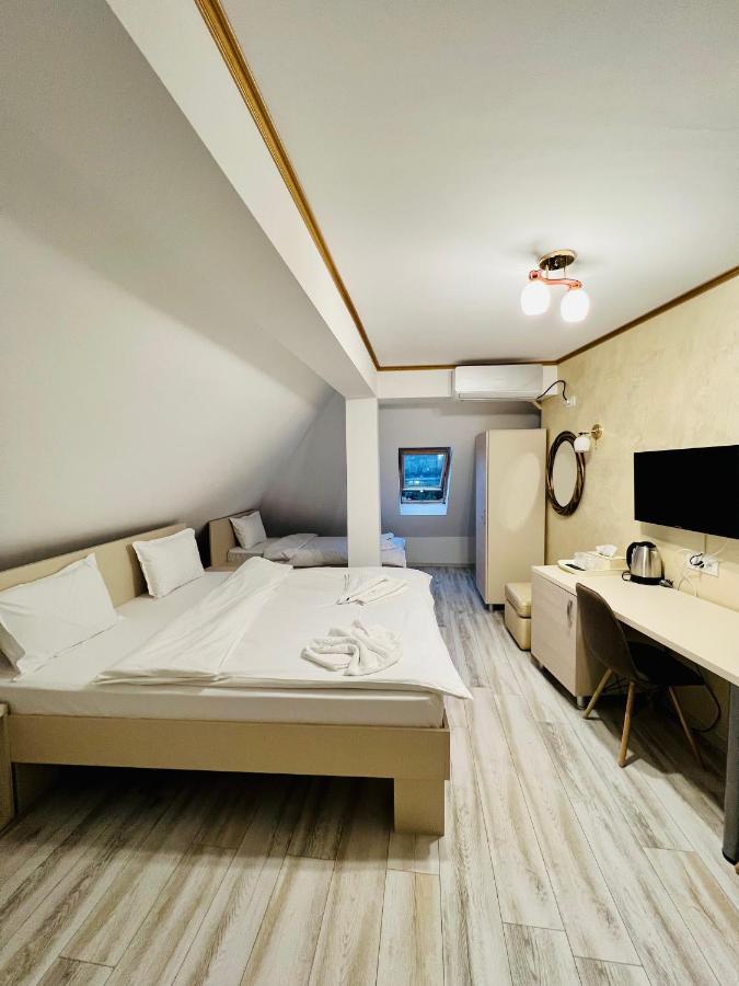 Hotel Marina Srl Bukareszt Zewnętrze zdjęcie